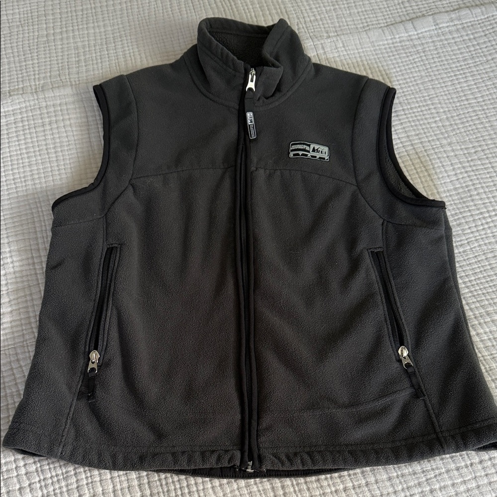 Vintage REI Charcoal Polartech Wind Pro Staff Fleece Vest